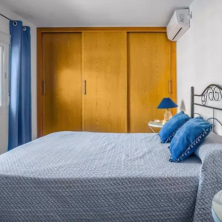 In Carihuela 300 Mt From Promenade Apartament *